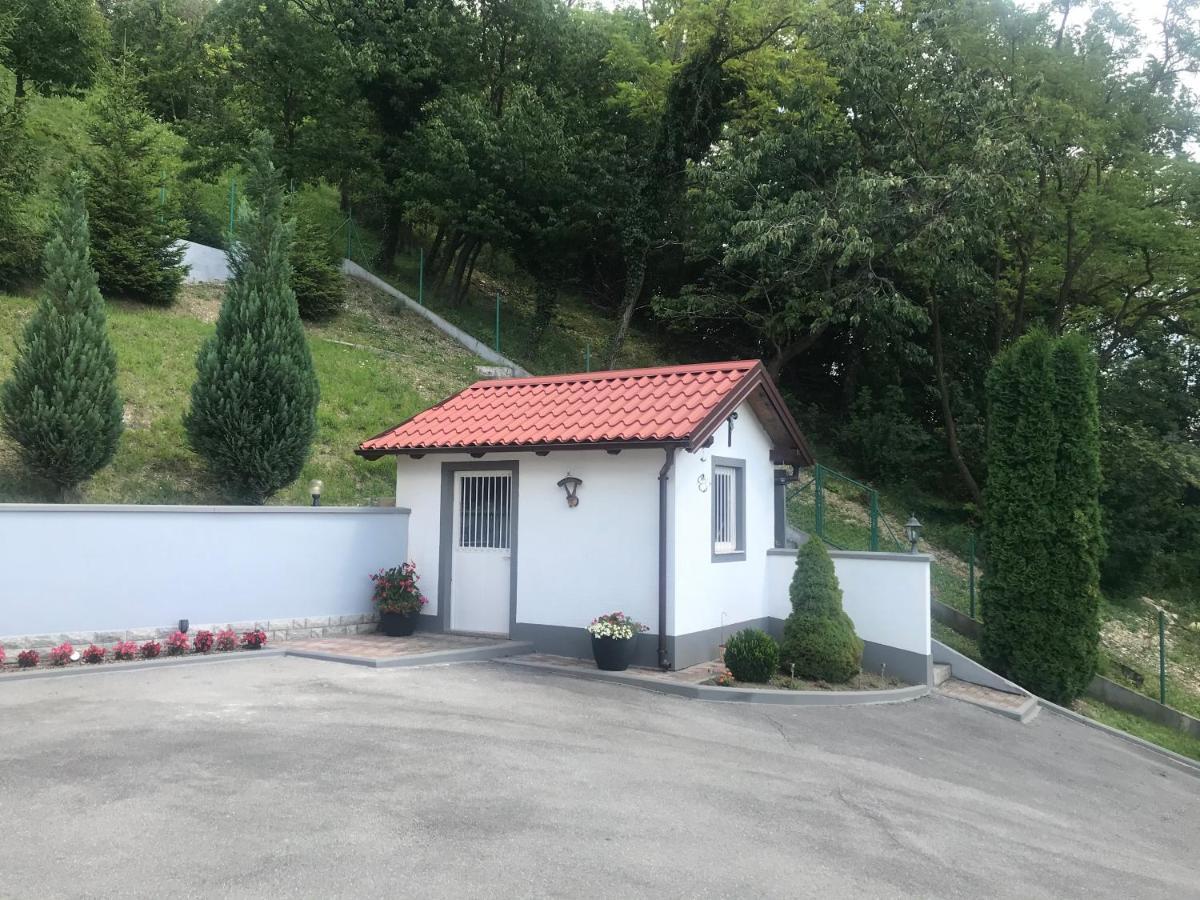 Kuca Za Odmor Magdalena&V Apartment Krapina Ngoại thất bức ảnh